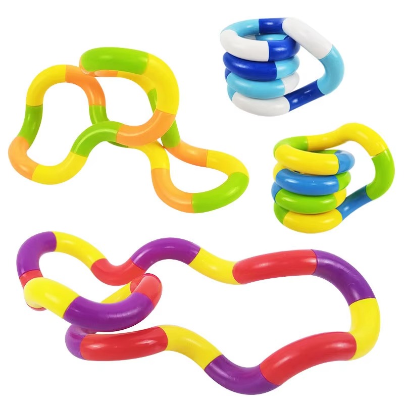 Twisted Ring Magic Fidget Toy - ProductsUploadContents2026 2/Twisted Ring Magic Fidget Toy/06.jpg